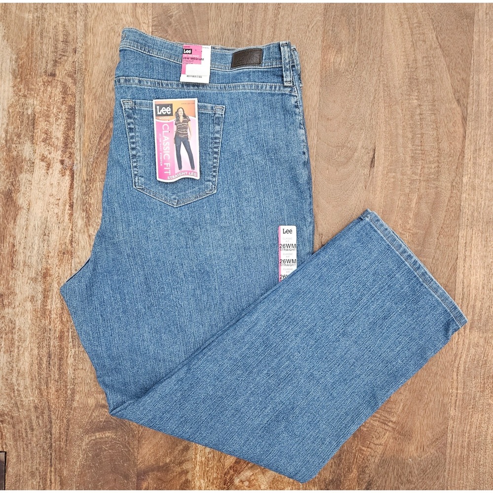 Lee Jeans Womens 26W Medium At The Waist Stretch Straight Classic Irregular NWT